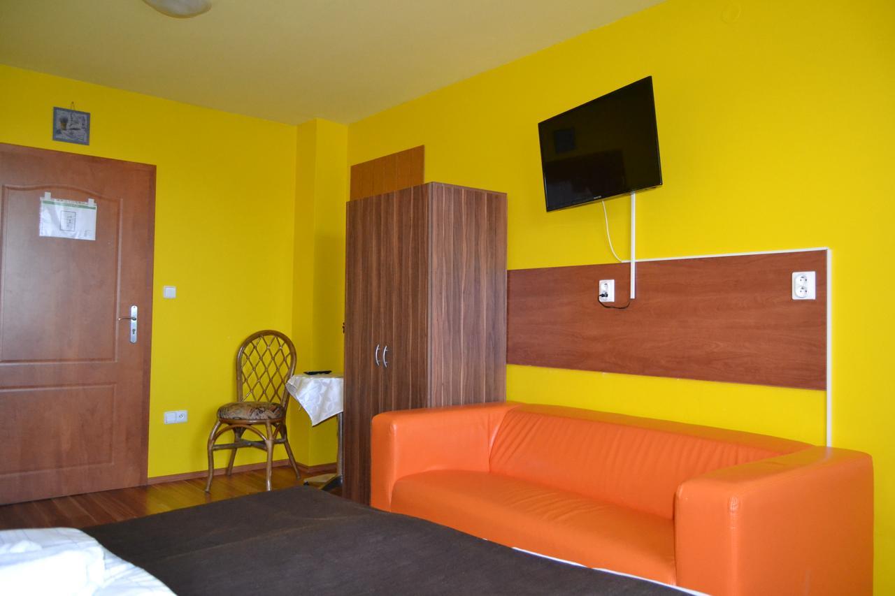 Hotel Valnovka Kamenice Екстериор снимка